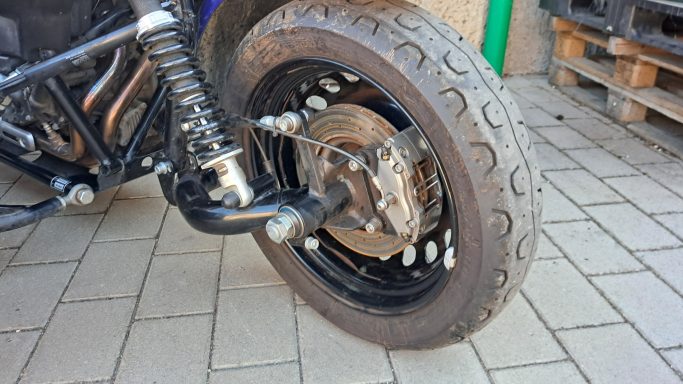 Yamaha XT 1200Z mit Bobby XL Seitenwagen modifiziert Jochen Brett ef-tech